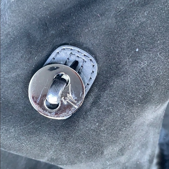 Giuseppe Vest Fur - Picture 3 of 7